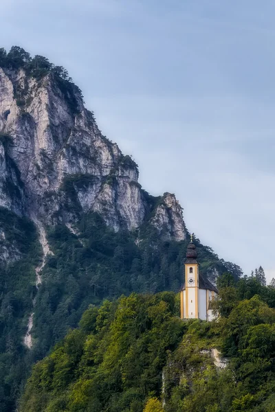 Alplerde kaya Kilisesi — Stok fotoğraf