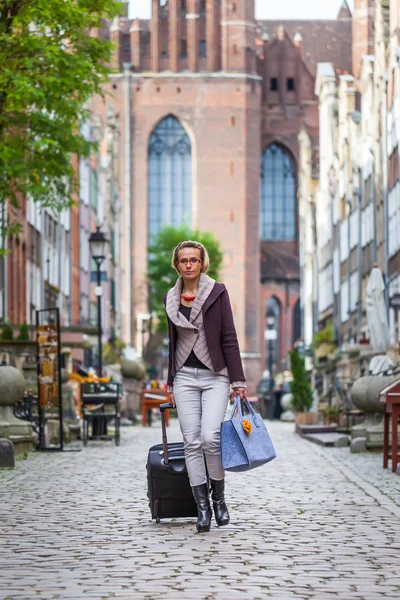 Lonely tourism in the old town in Gdansk, Poland — Stock Photo, Image