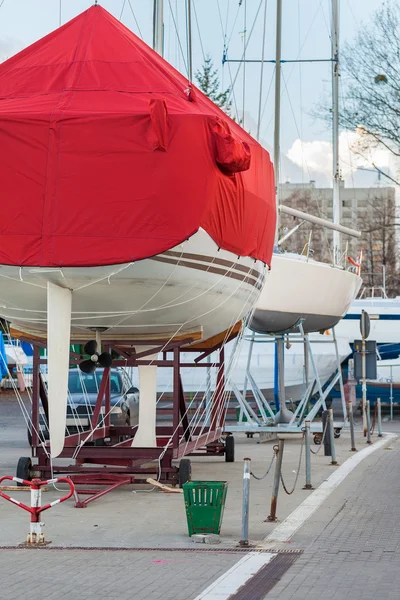 Sailboat ready for winter — Stock Photo, Image