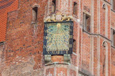 gdansk - güneş saati Belediye kuleye anıtları