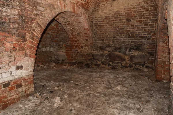 Subterráneo en un castillo medieval — Foto de Stock