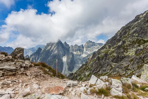 Lindo, uma vista deslumbrante - Montanhas Tatra — Fotografia de Stock