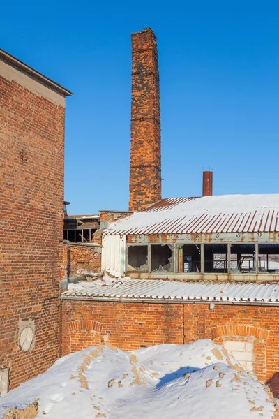 Las ruinas de la fábrica de ladrillos - Polonia — Foto de Stock