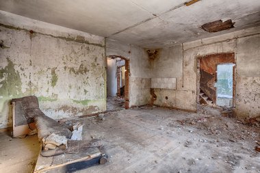 eski, terk edilmiş ve inşa unutuldu