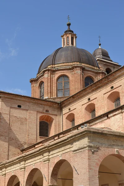 Cupola katedralen santa maria Assunta — Stockfoto