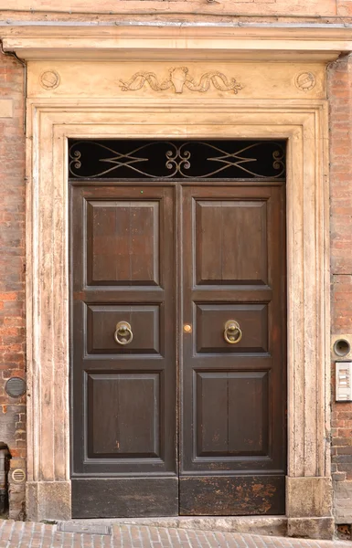 Italian front door — Stock Photo, Image