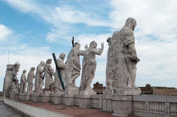 Статуи Иисуса и апостолов — стоковое фото