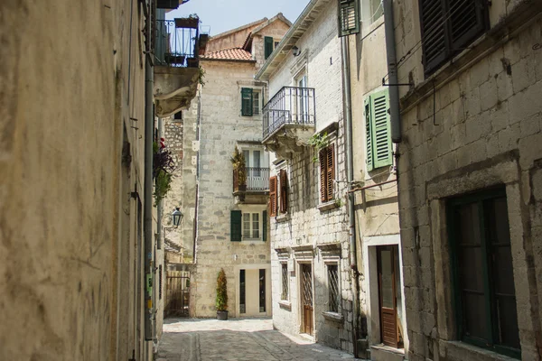 Kotor, Karadağ sokaklarında — Stok fotoğraf