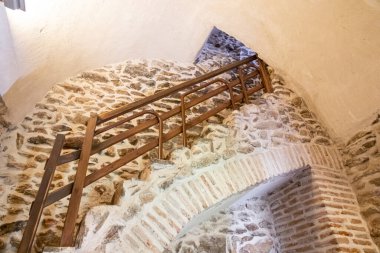 Buitrago del Lozoya, İspanya. Santa Maria del Castillo kilisesinin çan kulesinin içinde.