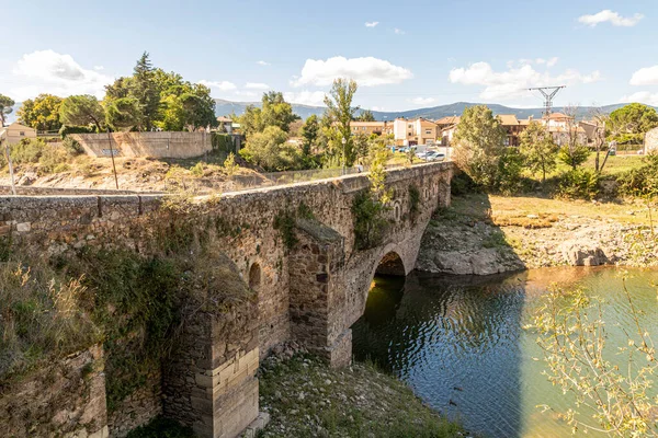 Buitrago Del Lozoya Hiszpania Puente Del Arrabal Stary Średniowieczny Most — Zdjęcie stockowe