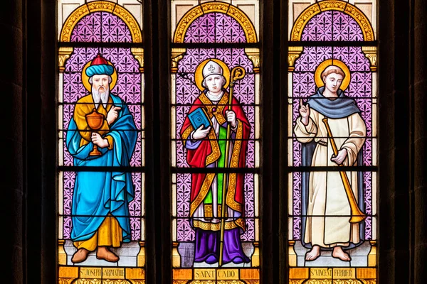 Ploumilliau Plouilio France Stained Glass Window Miliau Church Depicting Saint — Stockfoto