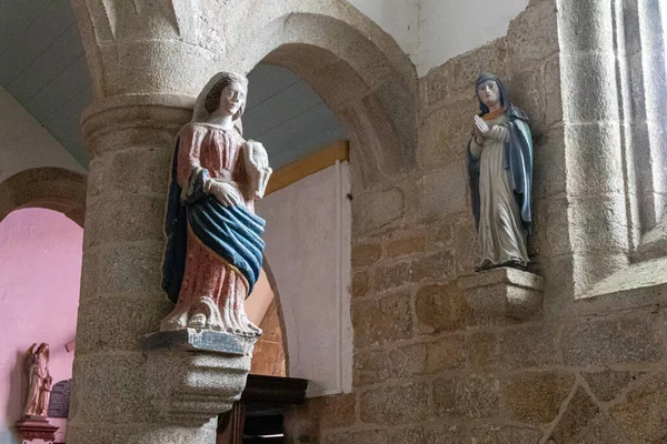 Ploumilliau Plouilio France Statue Virgin Mary Eglise Saint Milliau Miliau — Foto Stock