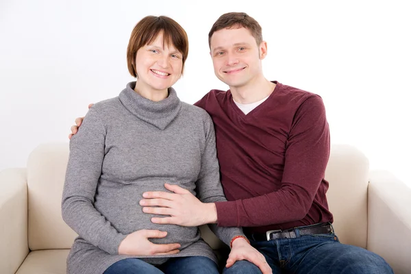 Young couple awaiting baby — Stock Photo, Image