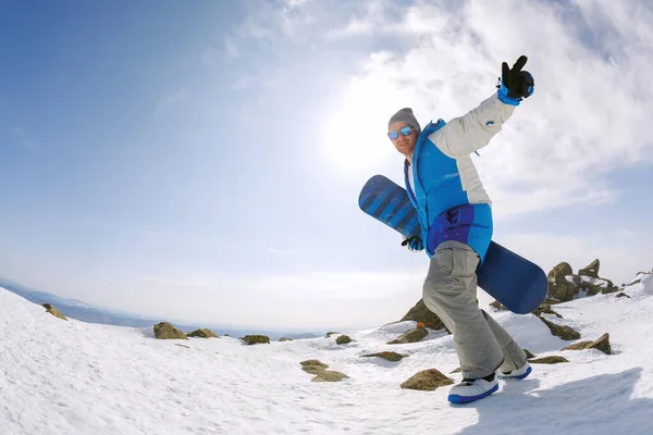Snowboarder Auf Dem Gipfel Des Berges Scheregesch Resort — Stockfoto