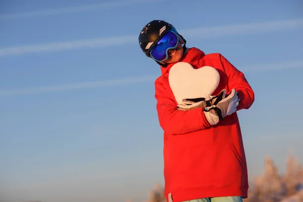 Girl Snowboarder Holding Snowy Heartt Sheregesh Russia — Stock Photo, Image