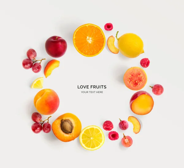 Mise Page Créative Faite Divers Fruits Disposés Cercle Pose Plate — Photo