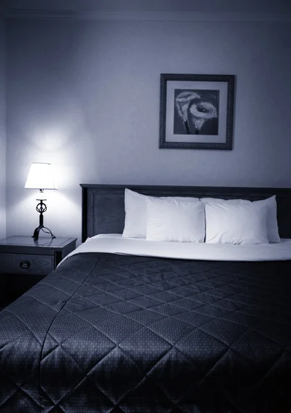 Interior of a comfortable hotel room — Stock Photo, Image