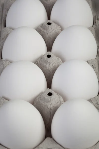 Uova in contenitore di cartone — Foto Stock