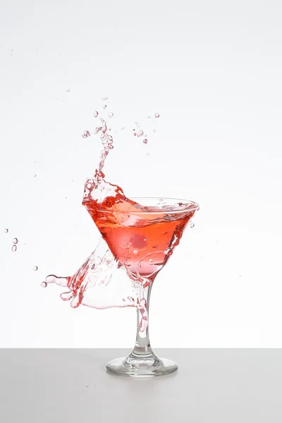 Punainen cocktail — kuvapankkivalokuva