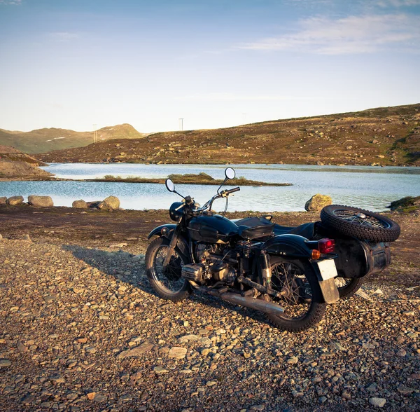 Retro motorcycle travel — Stock Photo, Image