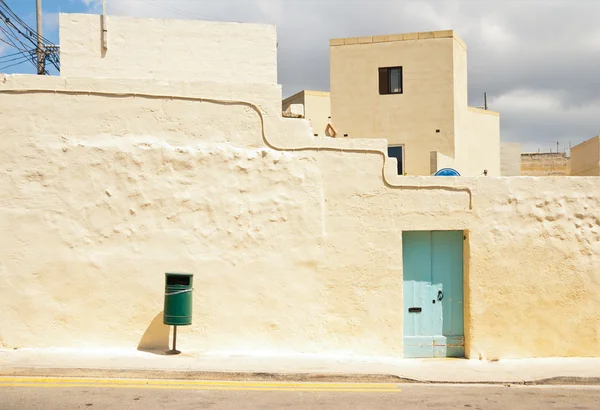 Sandstone buildigs in Malta — Stock Photo, Image