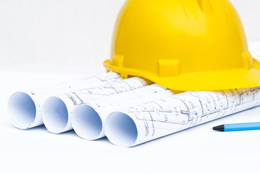 inşaat kask ve mimari planları