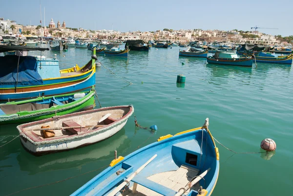 Luzzu, traditional eyed boats in Malta — Stock Photo, Image