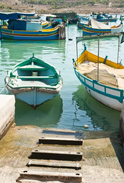 Luzzu, traditional eyed boats in Malta — Stock Photo, Image