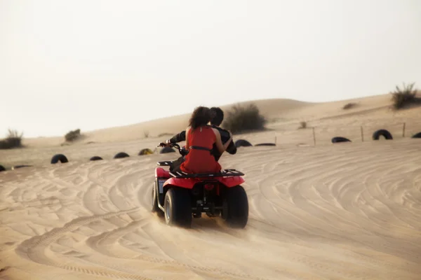 Girl rides on a quad — Stock Photo, Image