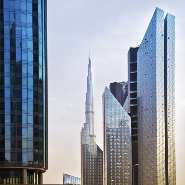Dubai moderno abajo arquitectura de la ciudad —  Fotos de Stock
