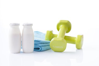 farklı araçları üzerinde beyaz izole fitness için