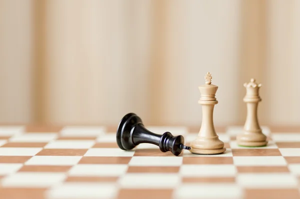 Rinunciare a una partita a scacchi, vincere e perdere il concetto — Foto Stock