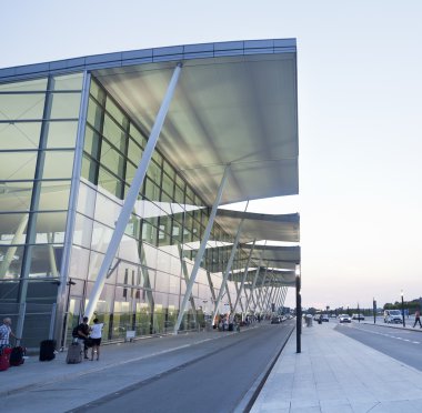 Polonya terminal modern wroclaw Havaalanı