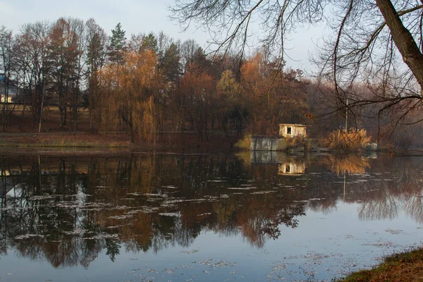 Podzimní Krajina Městském Parku Podzim Moldavsku Selektivní Zaměření — Stock fotografie