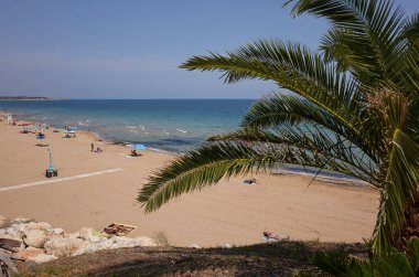 Tremoli, İtalya - 15 Eylül 2021: Tremoli plajı manzarası