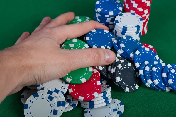 Player wins the hand bank takes all chips — Stock Photo, Image