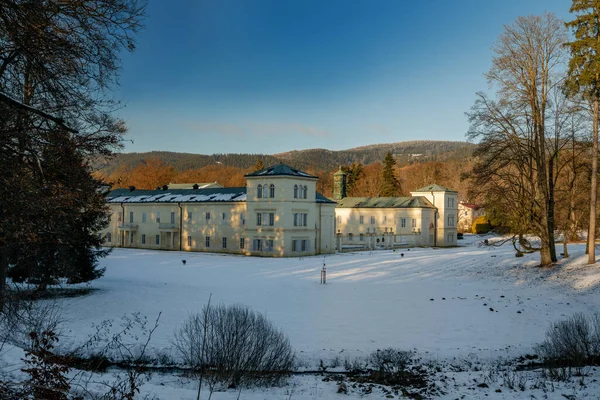 Castello Stato Kynzvart Notte Castello Trova Vicino Alla Famosa Città — Foto Stock