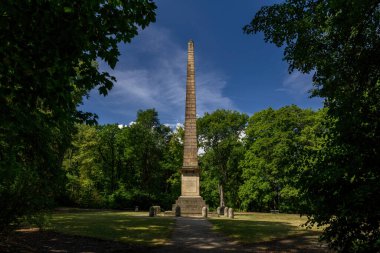 Avusturya 'nın Fransa' ya karşı 1796 'da kazandığı Amberg Muharebesi' ni anmak için Obelisk dikildi - Çek Cumhuriyeti, Avrupa