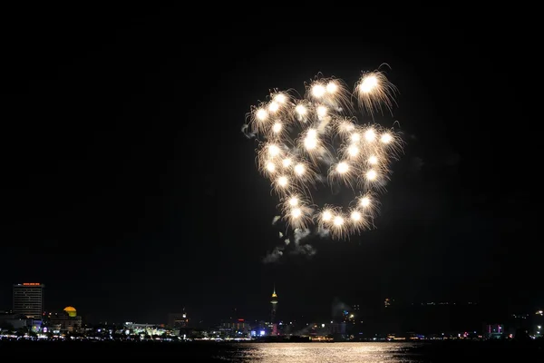 Fuegos artificiales —  Fotos de Stock