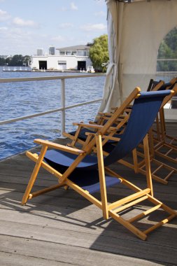 iskeleye dinlenme yer