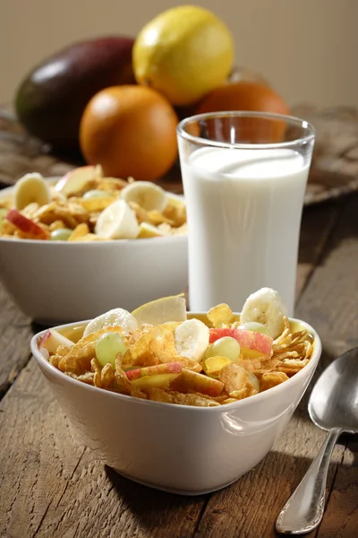 Cornflakes met banaan — Stockfoto