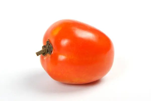 Tomate sur fond blanc — Photo