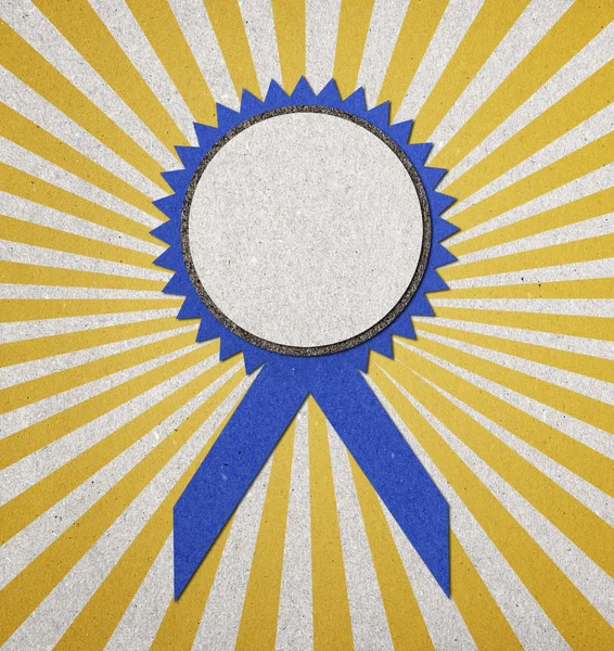Prix blanc bleu avec rayon de lumière, créer à partir de papier artisanat . — Photo