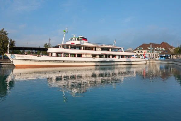 yolcu gemisi bubenger yatak içinde thun adlı