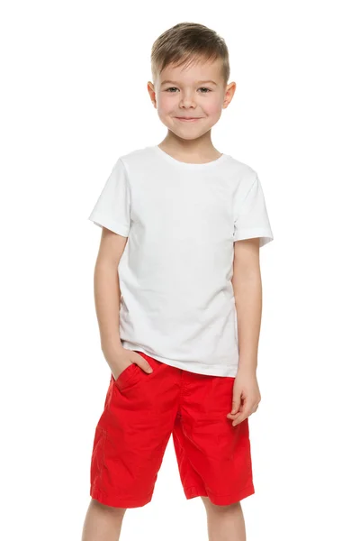 Niño sonriente con camisa blanca — Foto de Stock