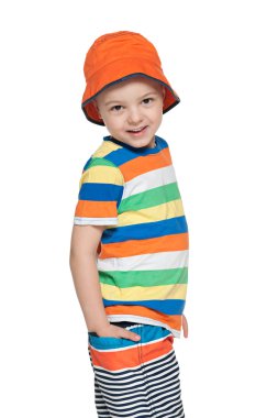 küçük boy gülümseyerek moda