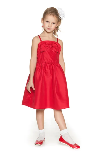 Moda giovane ragazza in abito rosso — Foto Stock