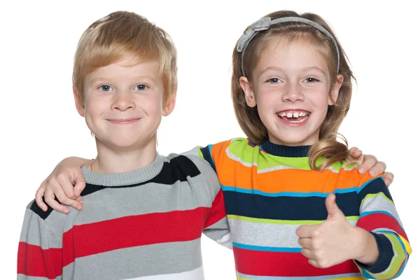 Vrolijke kinderen op de witte achtergrond — Stockfoto