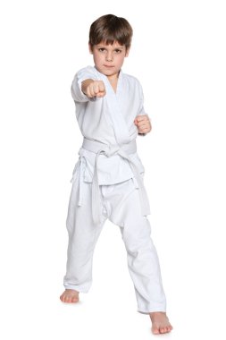 kimono içinde aktif küçük çocuk