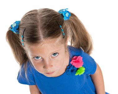 Üzgün küçük kız